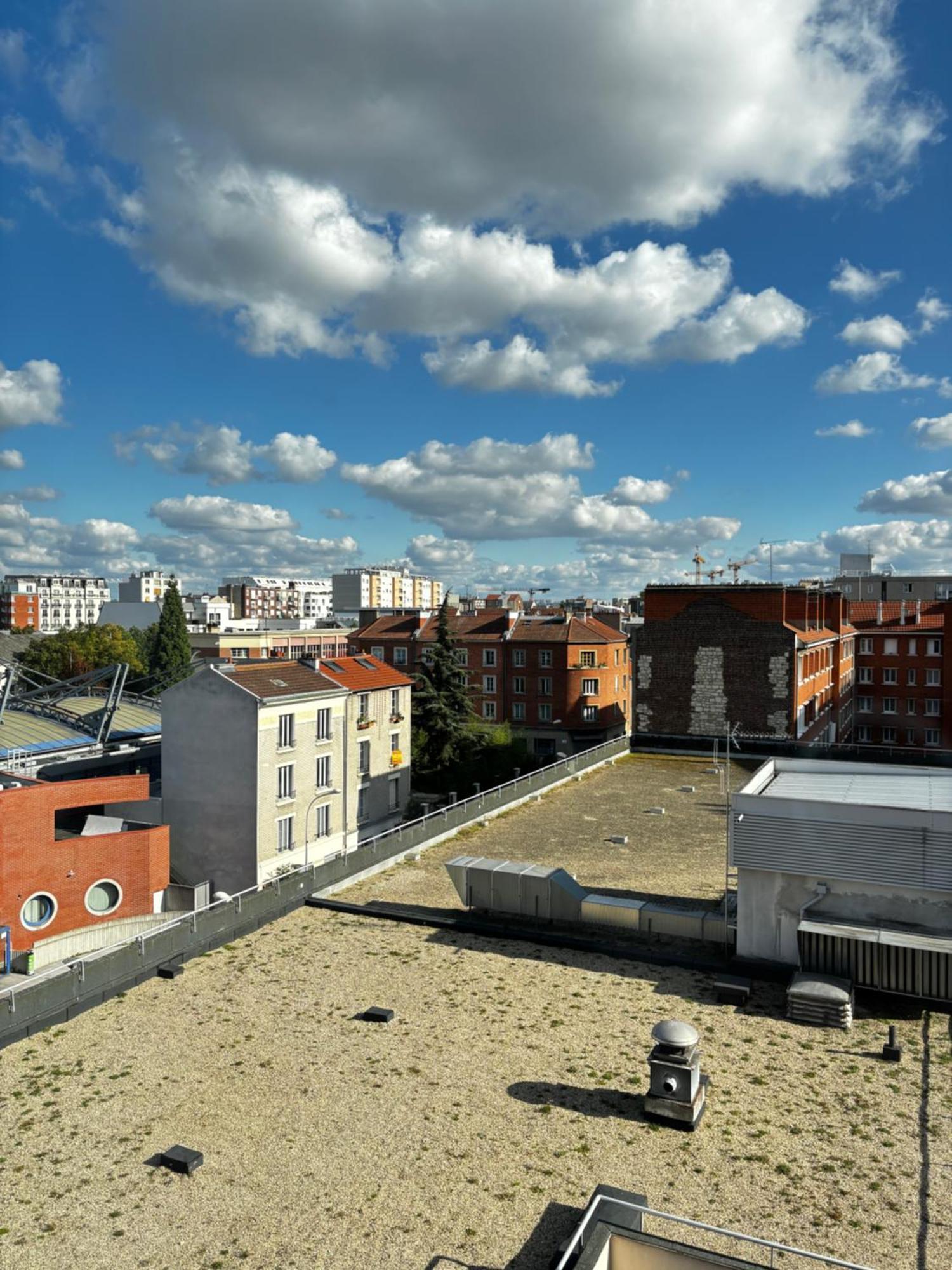F3 Avec Projecteur A 100m Du Metro! Apartment Saint-Ouen (Seine-Saint-Denis)